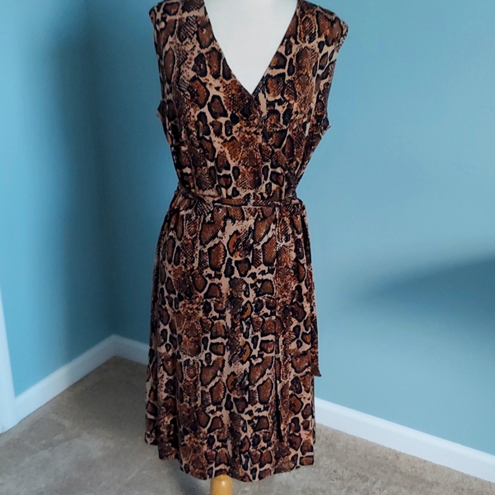 Women's sleeveless Leopard dress - XL